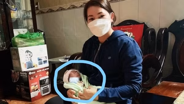 Bé trai sơ sinh bị bỏ rơi ở nghĩa trang ảnh 2