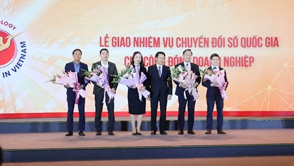 Đón Tết an vui với gói cước data “khủng” từ MobiFone ảnh 4