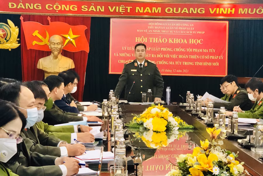 Hoàn thiện cơ sở pháp lý cho công tác phòng, chống ma tuý trong tình hình mới -0