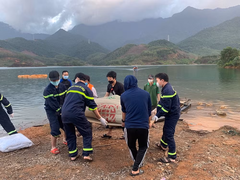 Tìm thấy thi thể nạn nhân mất tích khi vào rừng khai thác mây -0