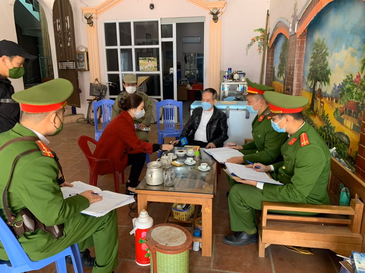 Những người vác tù và hàng tổng -0