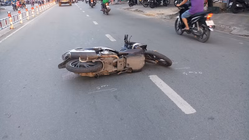 Tìm người biết thông tin vụ tai nạn khiến một quân nhân tử vong ở Thạch Thất, Hà Nội -0