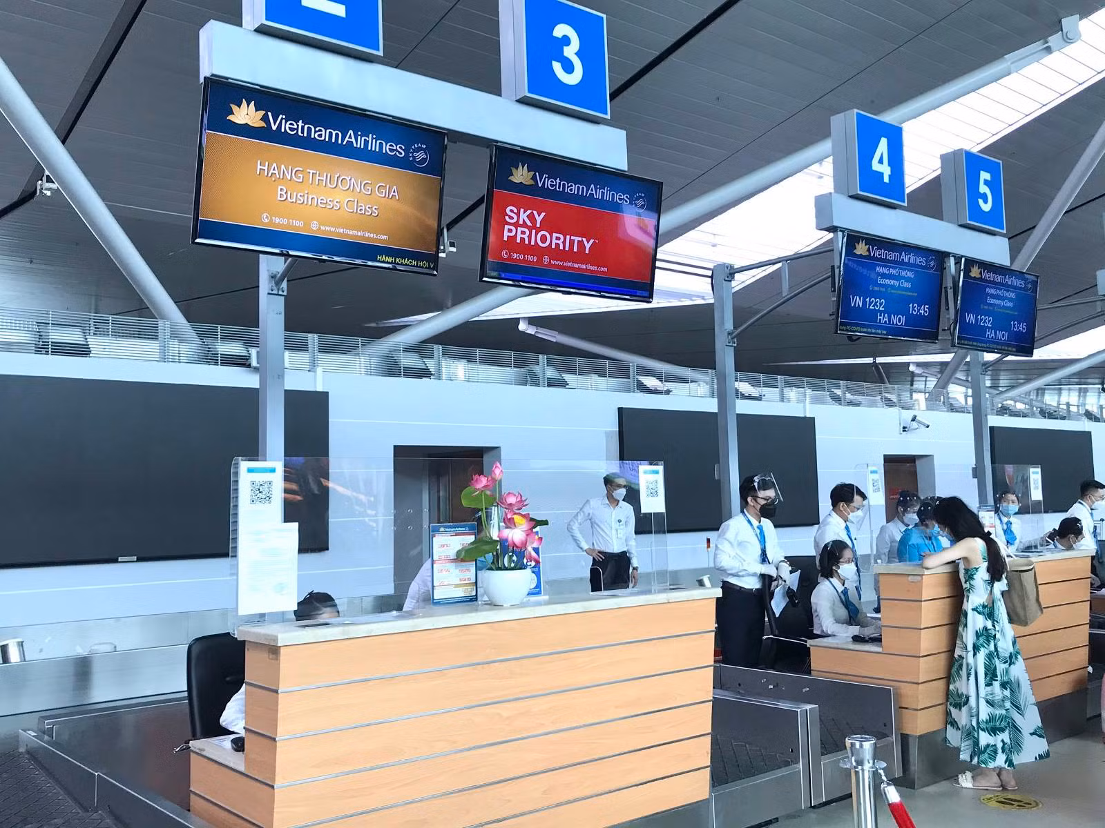 Trước ngày 15/12, phải có giải pháp tổng thể gỡ khó cho ngành hàng không -0
