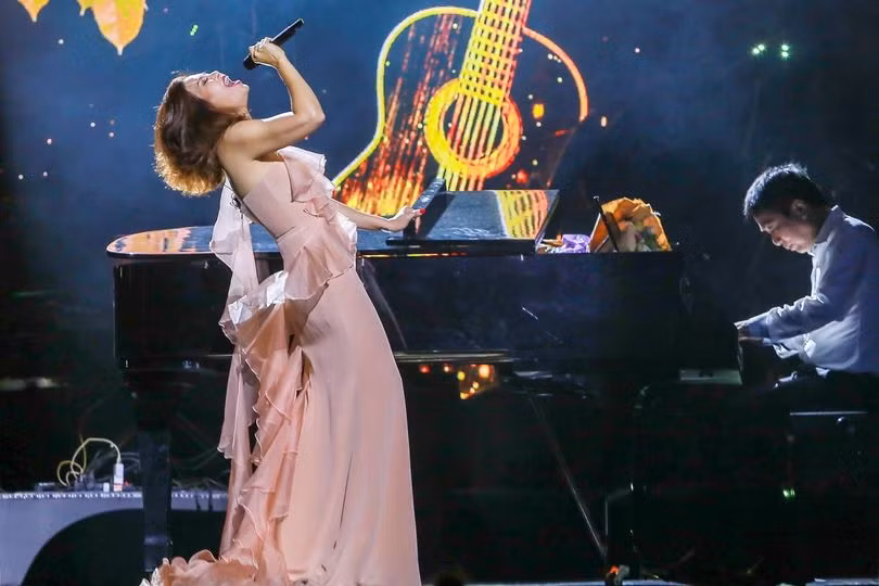 Trần gian xin bỏ lại... -0