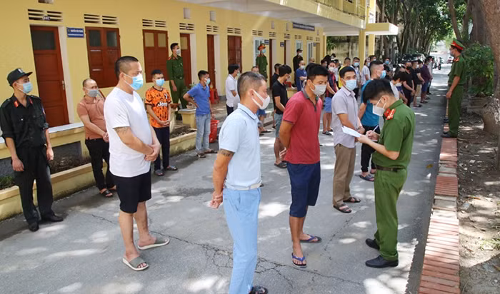 Cần tăng nặng hình phạt để ngăn chặn “tín dụng đen” -0