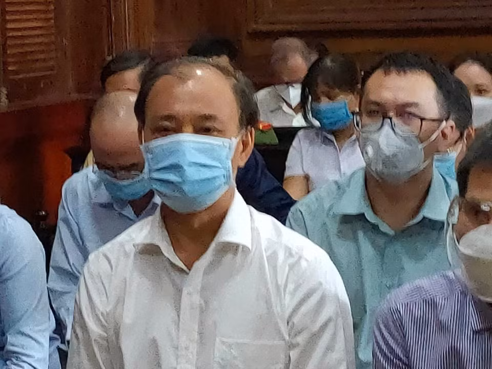 Ông Lê Tấn Hùng và những giọt nước mắt -0