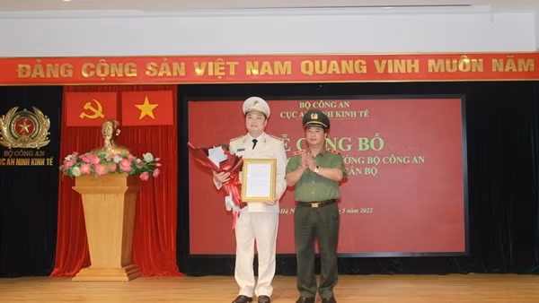 Công bố quyết định bổ nhiệm Phó cục trưởng Cục An ninh kinh tế