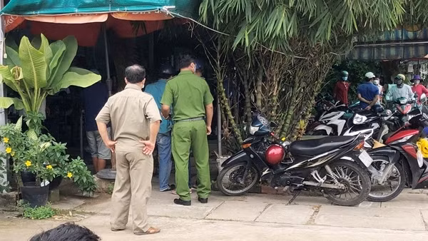 Hai cha con tử vong bất thường trong căn hộ trên tầng 9 ảnh 3