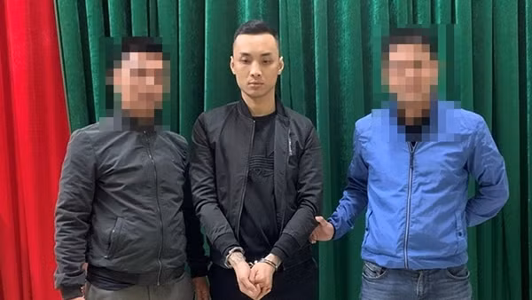Xưng Phó khoa công nghệ thông tin, làm giả hợp đồng, lừa đối tác hàng chục tỷ đồng ảnh 3