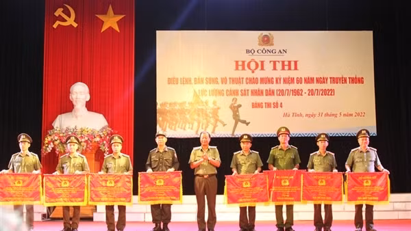 700 CBCS tham gia Hội thi Điều lệnh, bắn súng, võ thuật ảnh 5