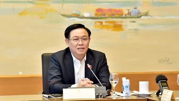 Tiếp tục nghiên cứu, phân tích, nhận dạng đầy đủ các hành vi bạo lực gia đình