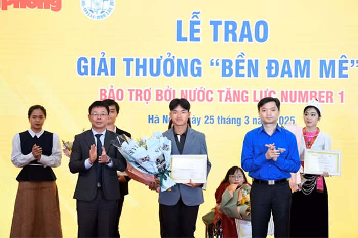 “Bền Đam Mê”: Không đơn thuần chỉ là giải thưởng tôn vinh tài năng trẻ -0