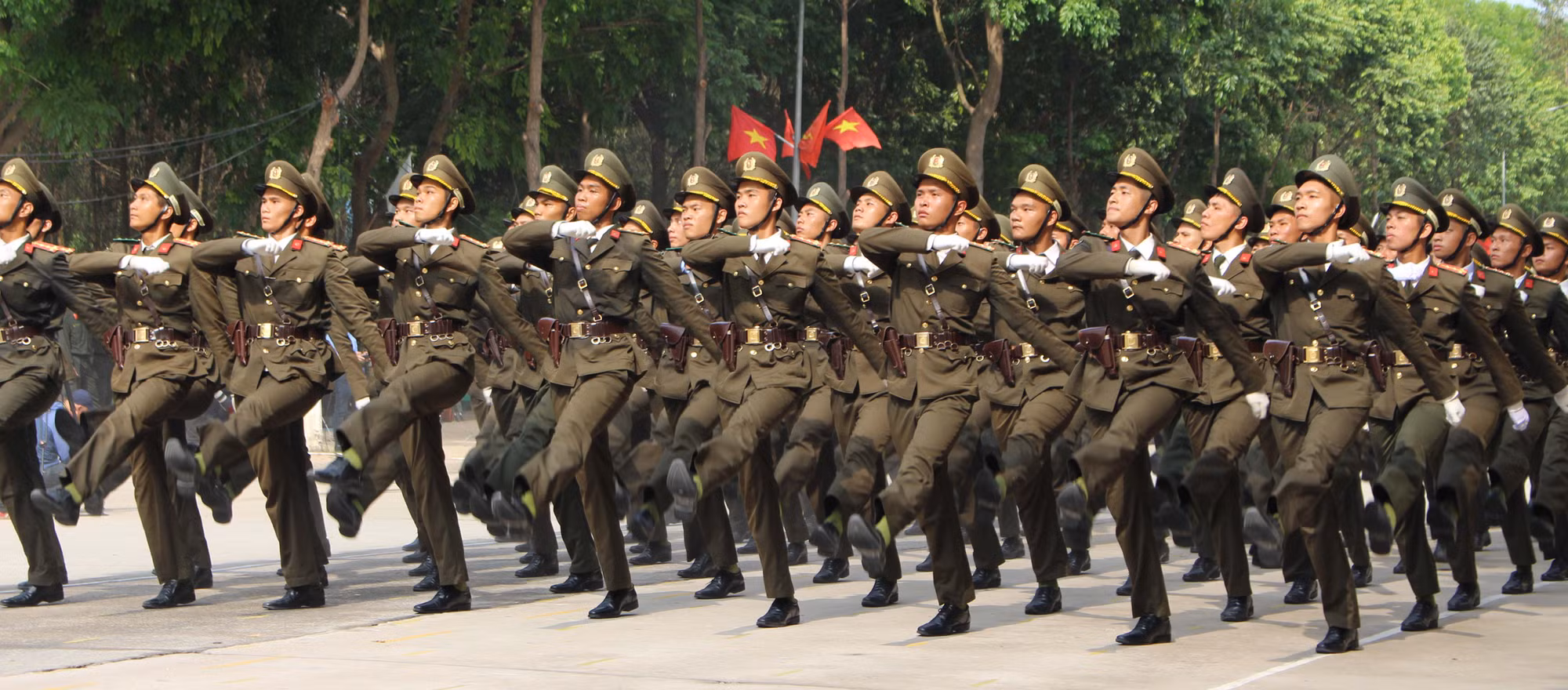 Hợp luyện các lực lượng CAND tham gia diễu binh, diễu hành tại Lễ kỷ niệm 50 năm Ngày giải phóng miền Nam, thống nhất đất nước -0