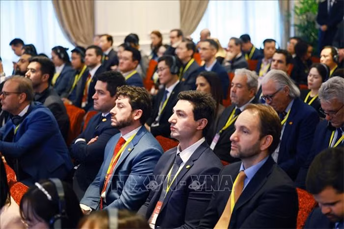 Thủ tướng Phạm Minh Chính và Tổng thống Lula da Silva cùng dự Diễn đàn kinh tế Việt Nam - Brazil -0