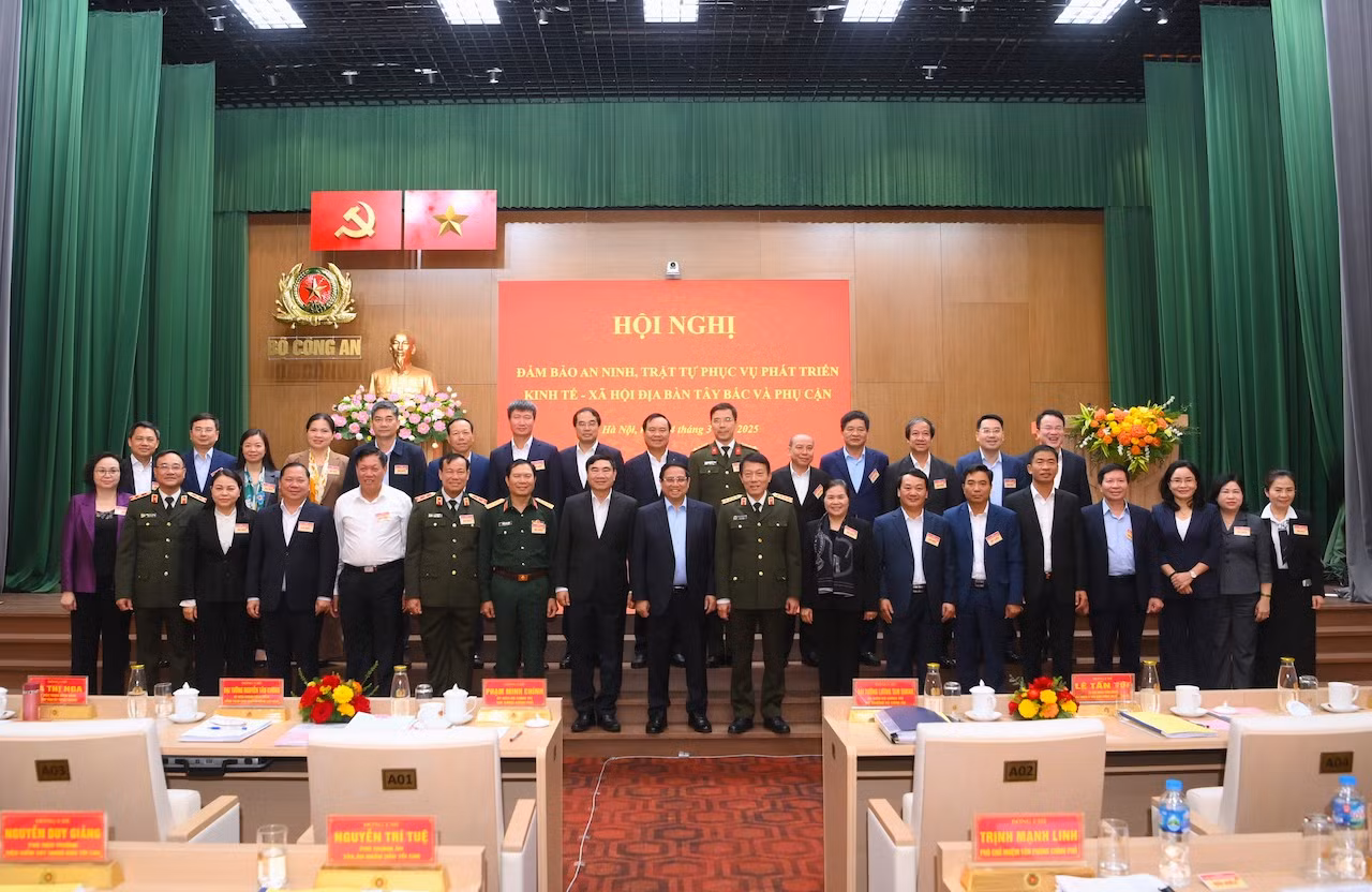Tăng cường đảm bảo an ninh, trật tự, phục vụ phát triển kinh tế - xã hội địa bàn Tây Bắc và phụ cận -0