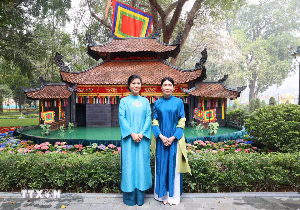 Phu nhân Tổng Bí thư Tô Lâm tiếp Phu nhân Thủ tướng Singapore -4
