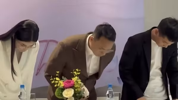 Livestream “bẩn”, ai là người chịu thiệt?