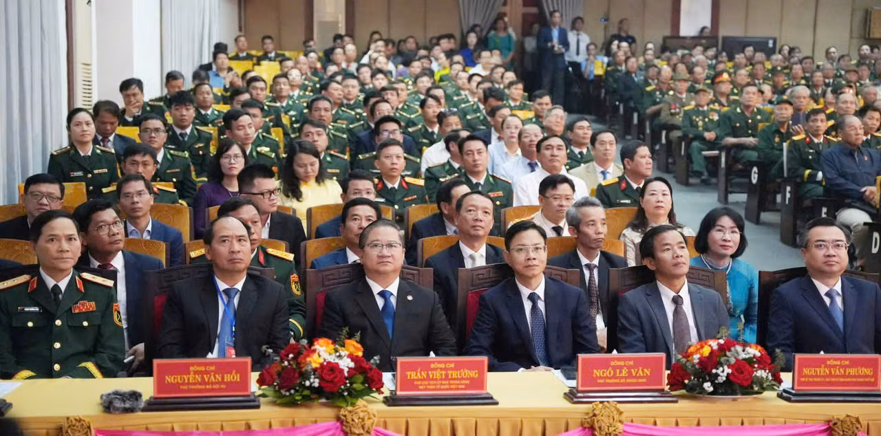 Kỷ niệm 50 năm giải phóng Thừa Thiên Huế -0