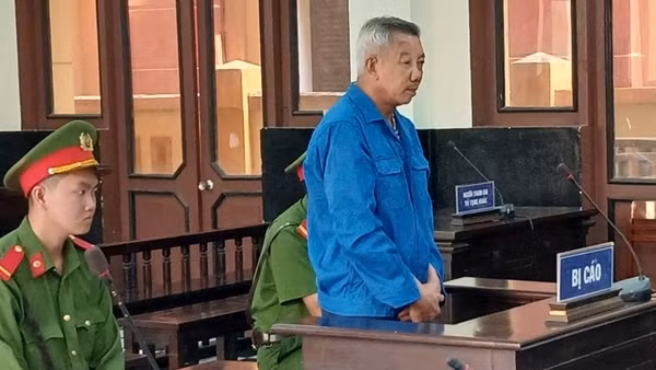 Đánh bạn nhậu tử vong vì tiểu bậy tại nhà