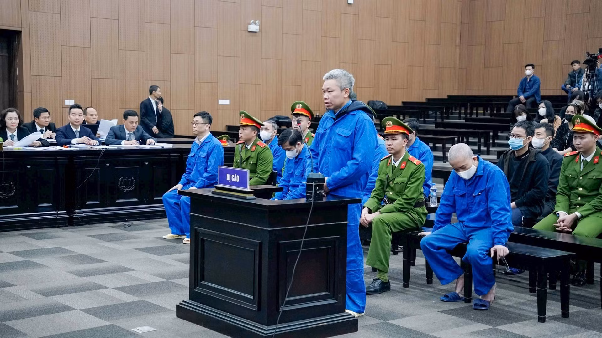 Cựu Giám đốc Trung tâm Ứng cứu khẩn cấp máy tính lĩnh 7 năm tù -0