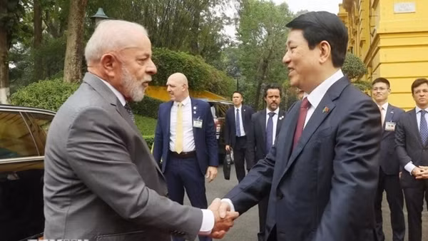 Chủ tịch nước Lương Cường chủ trì lễ đón chính thức Tổng thống Brazil