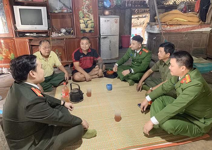 Những cánh tay nối dài nơi rẻo cao -0