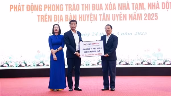 EVNGENCO1 ủng hộ phong trào thi đua xóa nhà tạm, nhà dột nát trên địa bàn huyện Tân Uyên, tỉnh Lai Châu