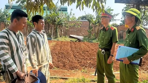 Niềm vui trước ngày đặc xá