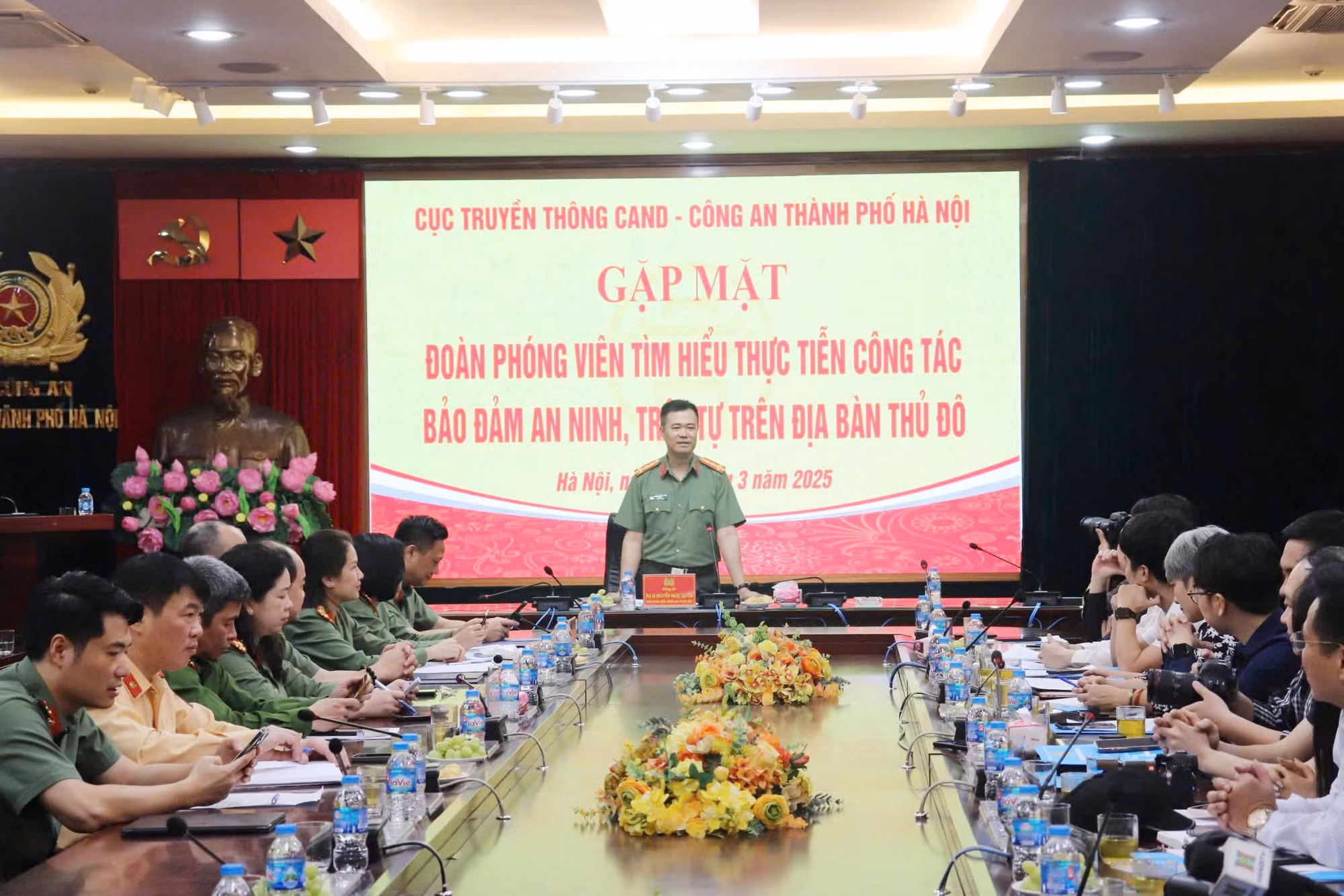 Cục Truyền thông CAND phối hợp với Công an TP Hà Nội -0