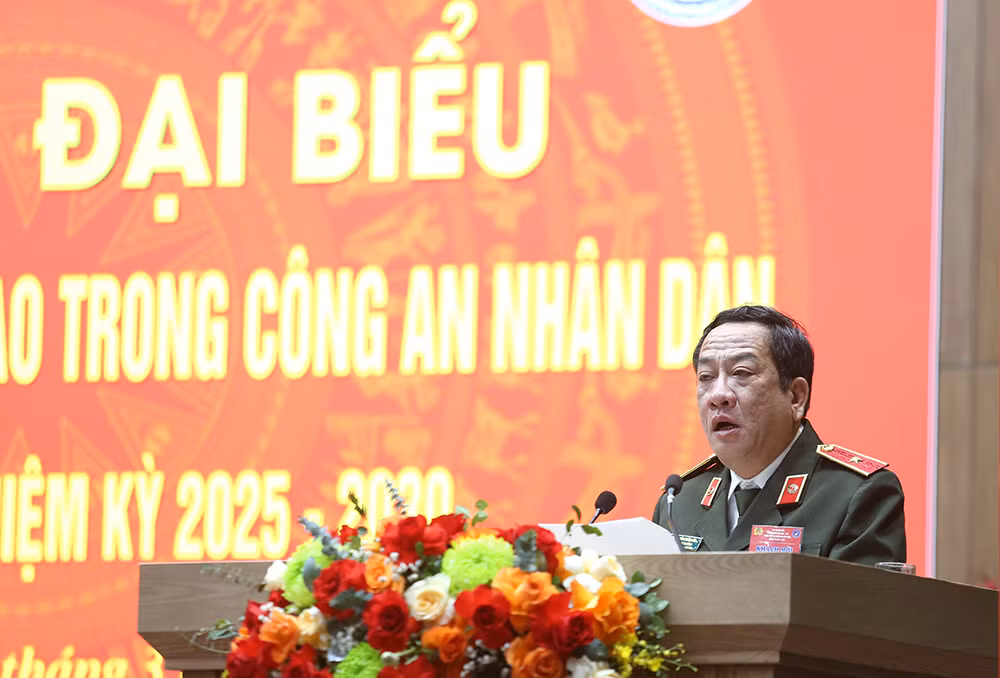 Long trong tổ chức Đại hội đại biểu Hội Hữu nghị Việt Nam – Lào trong CAND lần thứ nhất -0