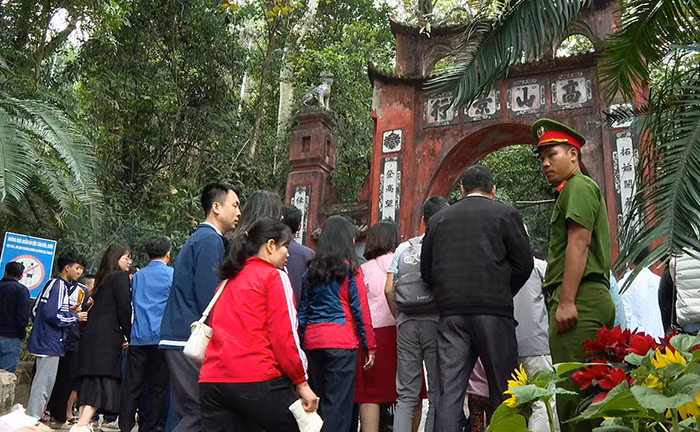 Bảo đảm tốt ANTT ngày đầu khai hội Đền Hùng -0