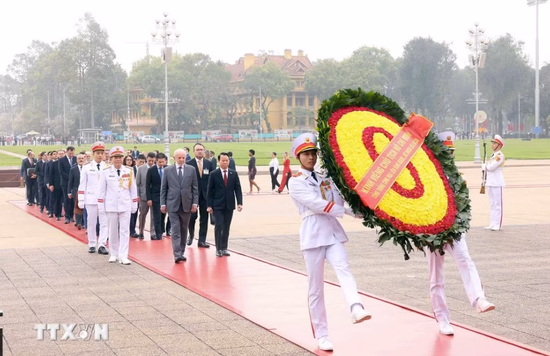 Chủ tịch nước Lương Cường chủ trì lễ đón chính thức Tổng thống Brazil -0