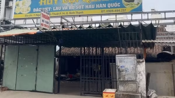 Cần có kế hoạch sửa chữa để bảo tồn di tích kiến trúc nhà cổ Vương Hồng Sển