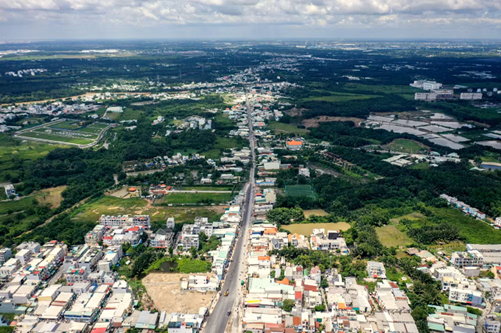 Miền lửa đạn hồi sinh -0