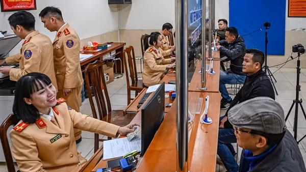 Tăng tiếp nhận, xử lý cấp đổi GPLX từ 3.000 lên 10.000 hồ sơ mỗi ngày
