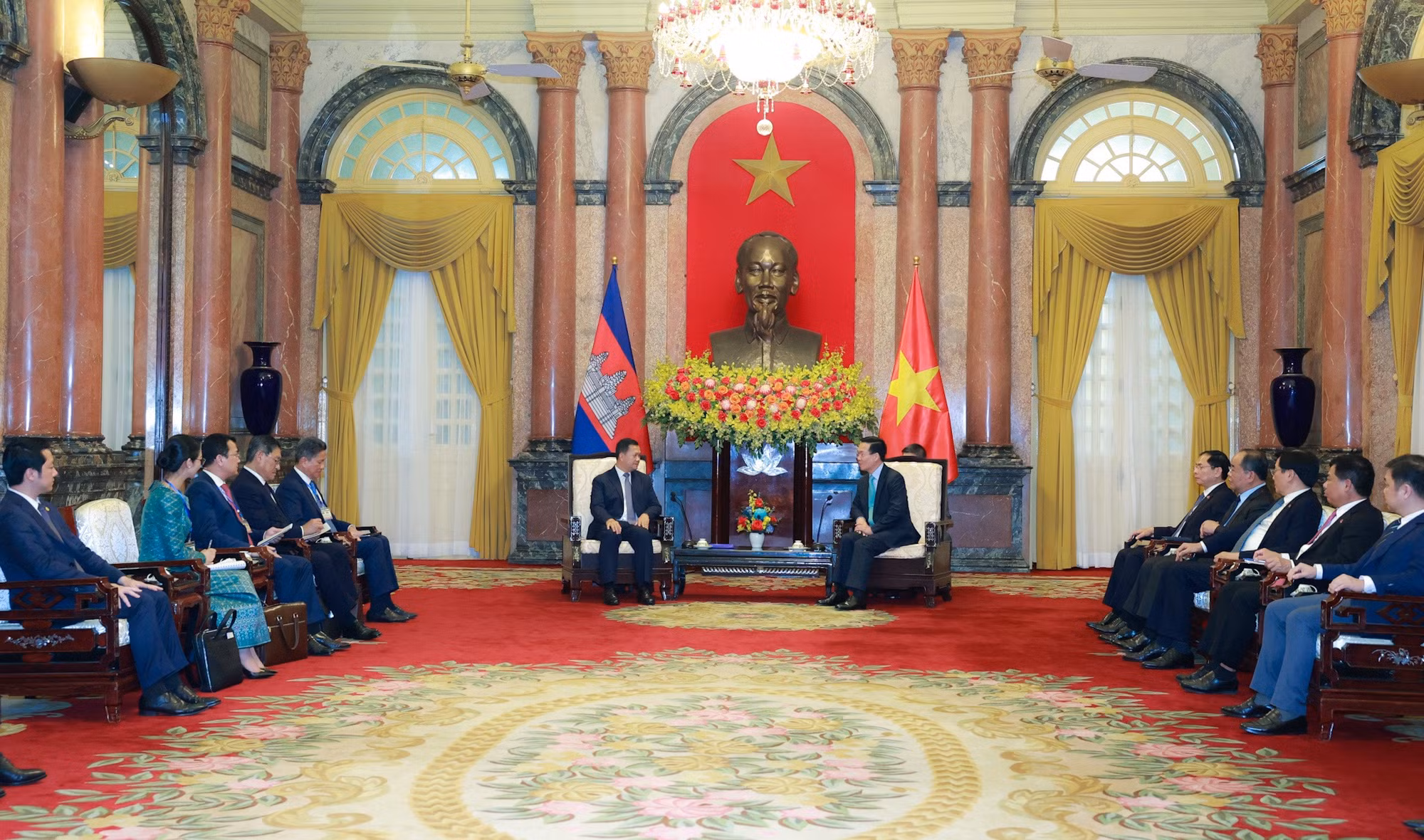 Việt Nam mong muốn không ngừng củng cố quan hệ hữu nghị và hợp tác toàn diện với Campuchia -0