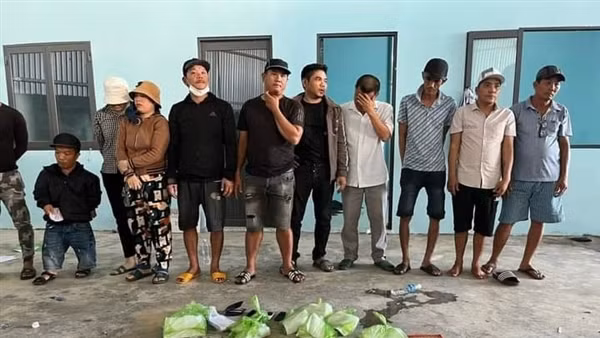 Ninh Thuận triệt xóa 3 tụ điểm đánh bạc trong ngày đầu ra quân cao điểm
