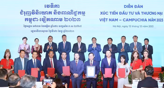 Thủ tướng Việt Nam và Campuchia dự Diễn đàn Đầu tư, Thương mại song phương -0
