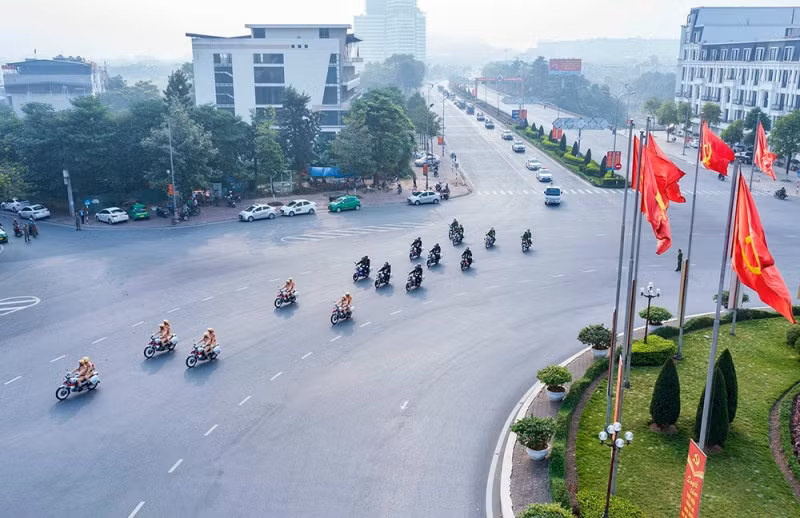Công an các tỉnh ra quân bảo đảm ANTT dịp Tết Nguyên đán Giáp Thìn 2024 -1