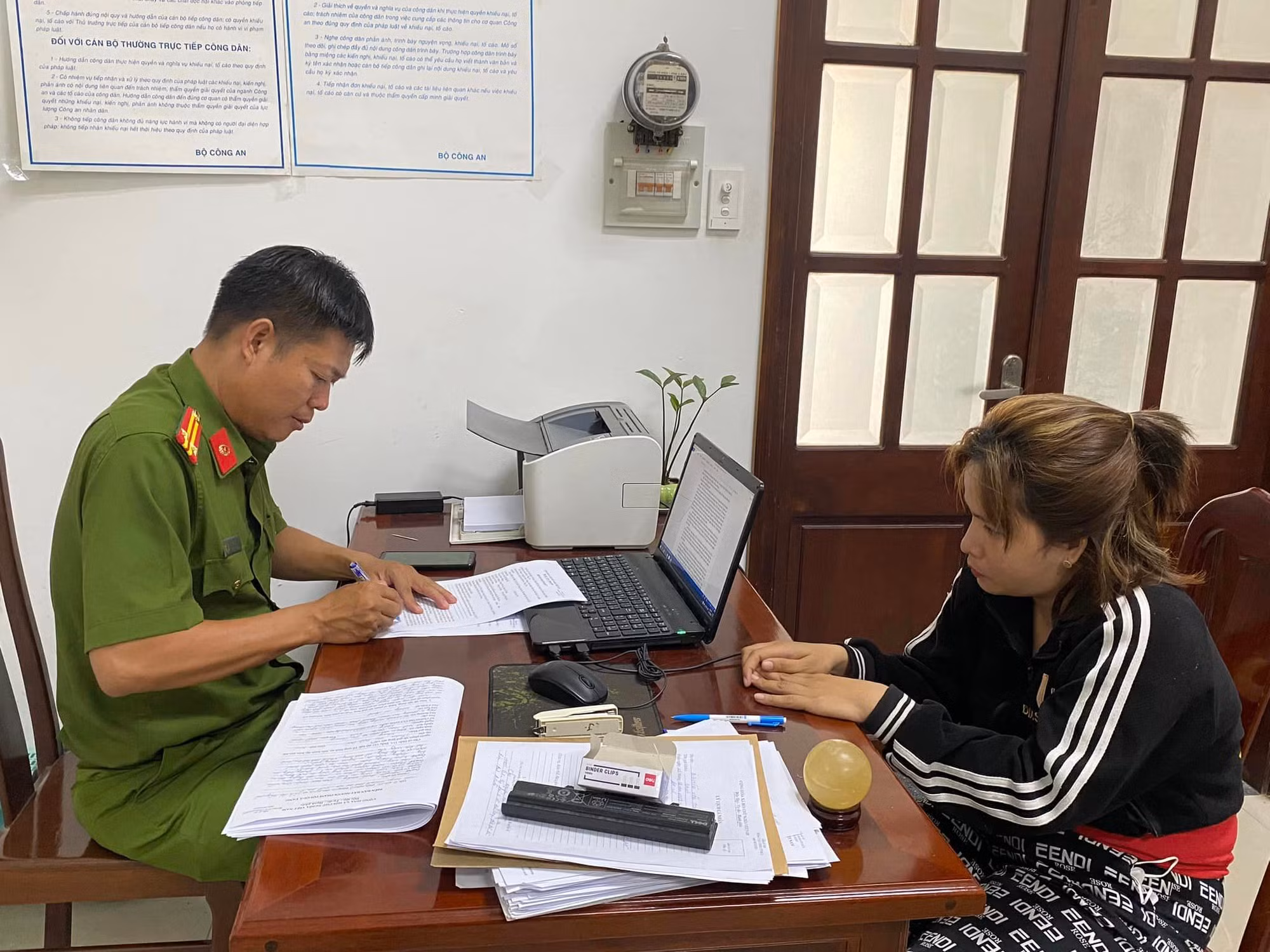Liên tiếp bắt giữ các đối tượng mua bán trái phép chất ma túy -1