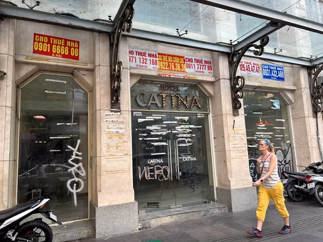 Một thăng hạng không vui -0