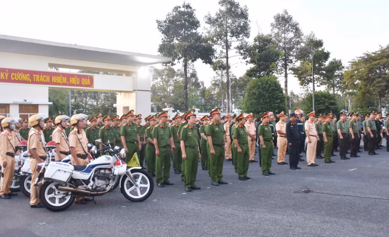 Đồng loạt ra quân thực hiện cao điểm tấn công, trấn áp tội phạm -0