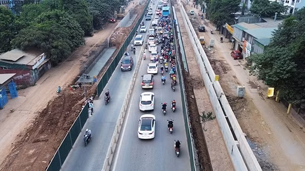 Người dân bức bối vì các dự án chậm tiến độ (bài 1)