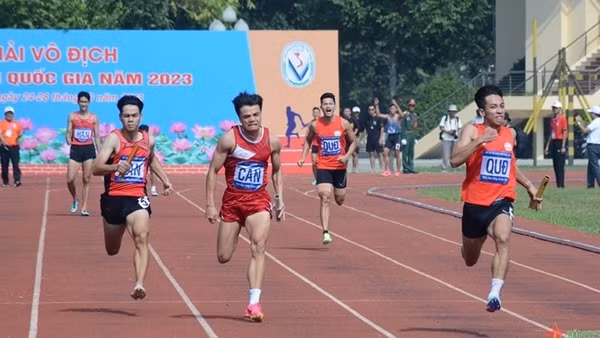 Chuyện cười ra nước mắt của vận động viên thể thao thành tích cao