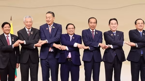 Thông qua Tuyên bố Tầm nhìn về quan hệ hữu nghị và hợp tác ASEAN-Nhật Bản