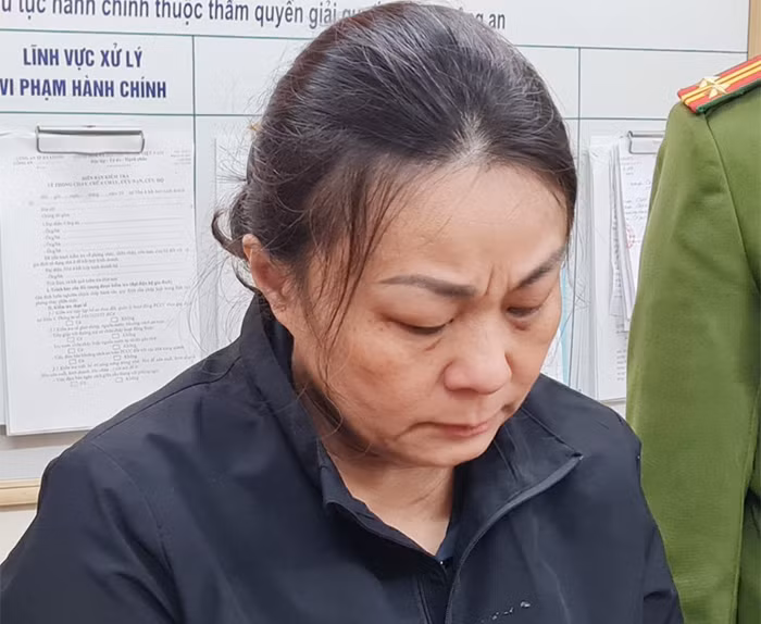 Bắt tạm giam 2 bị can trong vụ án xảy ra tại Sở giáo dục, Đào tạo tỉnh Hà Giang -0