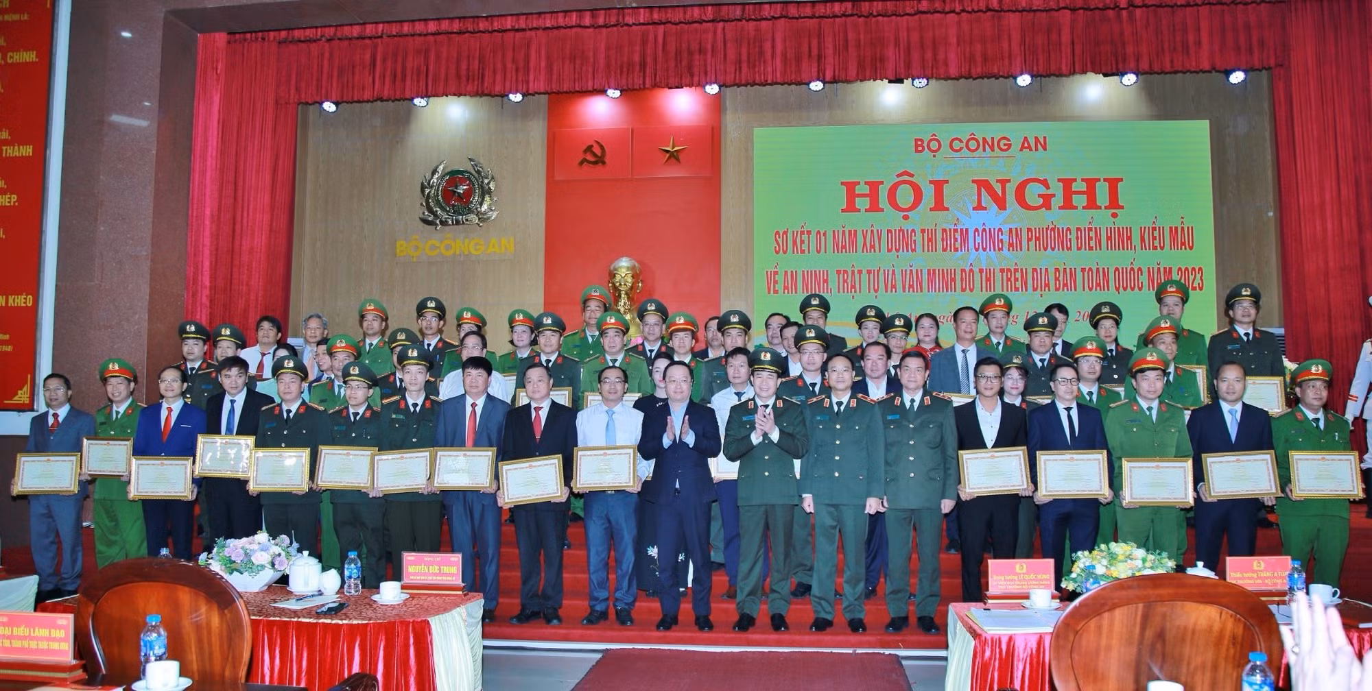 Hội nghị sơ kết 01 năm xây dựng Công an phường điển hình, kiểu mẫu về an ninh, trật tự và văn minh đô thị -0