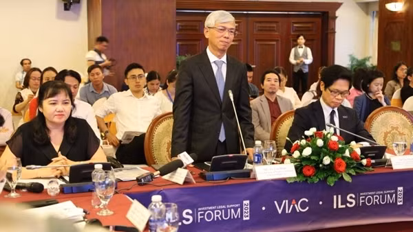 Hỗ trợ pháp lý cho nhà đầu tư trong và ngoài nước đầu tư vào TP Hồ Chí Minh