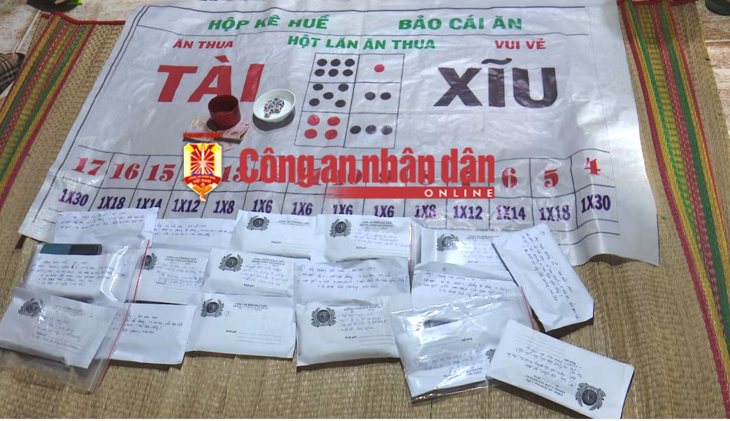 Triệt phá sòng tài xỉu, tạm giữ trên 180 triệu đồng -1