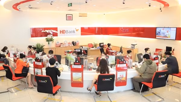 Trải nghiệm tiện ích tài khoản 0 phí, nhận quà tiền tỷ từ HDBank